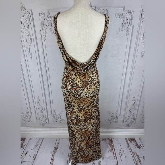 Catwalk Sexy Backless Leopard See Through Cowl Neckline Vacation Beach D… - Picture 8 of 10